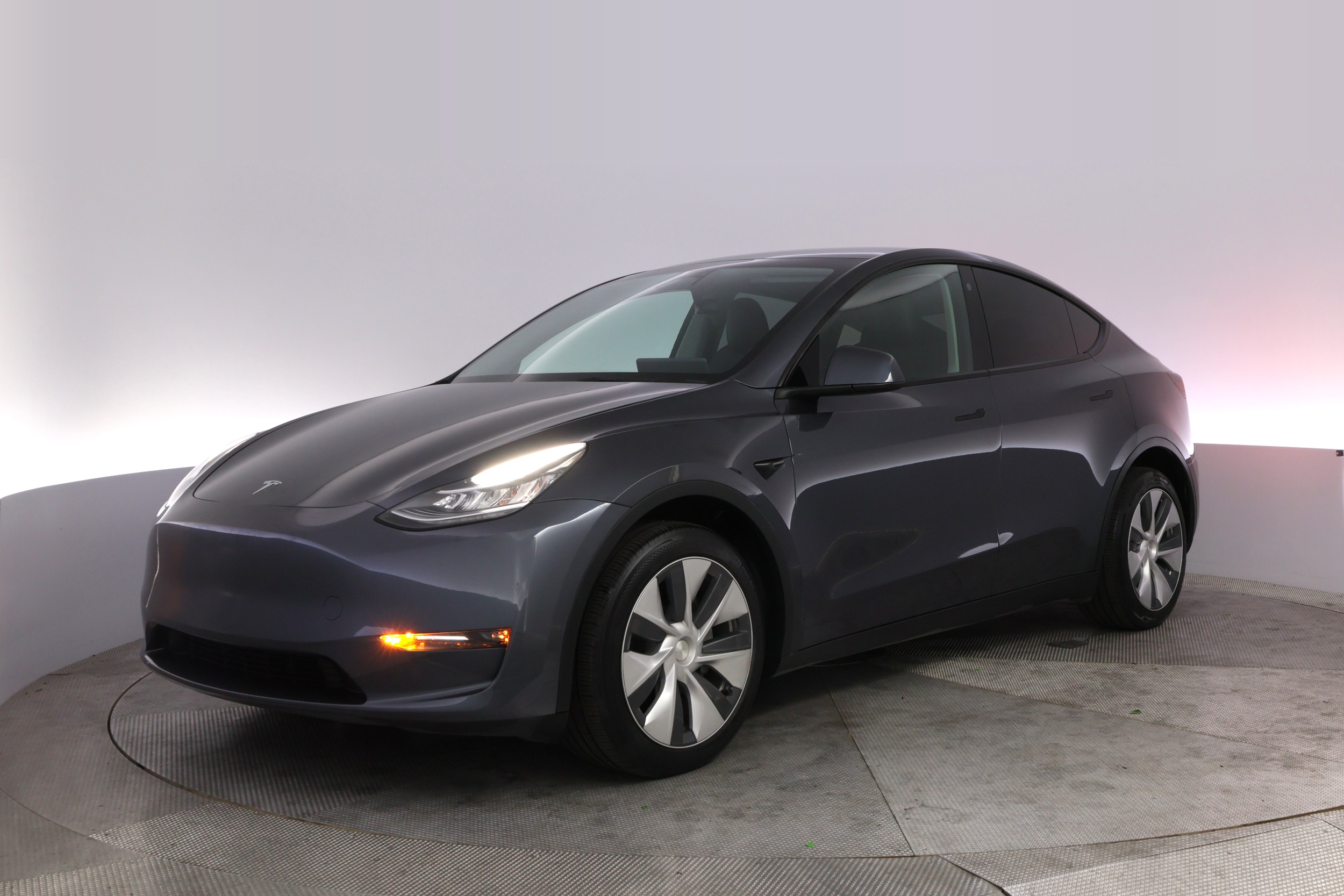tesla model y 2023 7SAYGDEE7PF613015 image tesla model y 2023 7SAYGDEE7PF613015 image